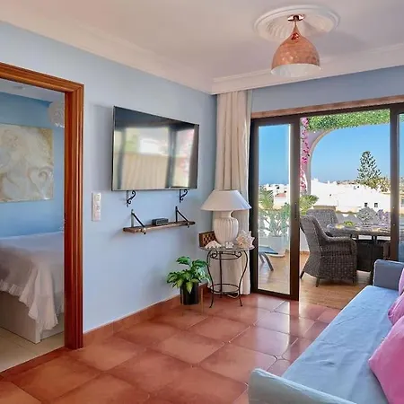 Pearl Of Windsor Park *