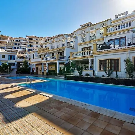 Pearl Of Windsor Park * Costa Adeje (Tenerife)